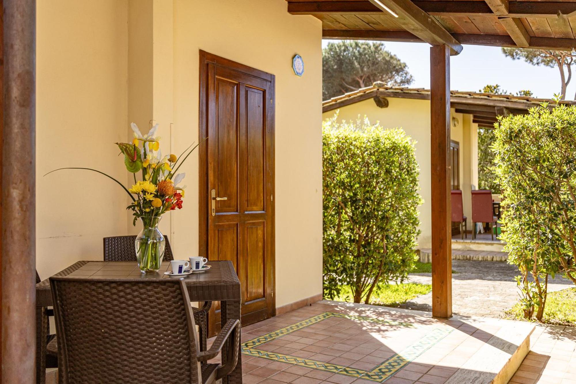 Holiday Village Fondi Ngoại thất bức ảnh