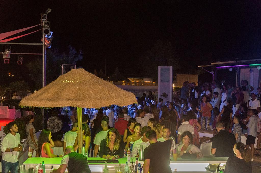 Holiday Village Fondi Ngoại thất bức ảnh