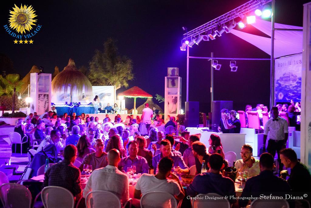 Holiday Village Fondi Ngoại thất bức ảnh