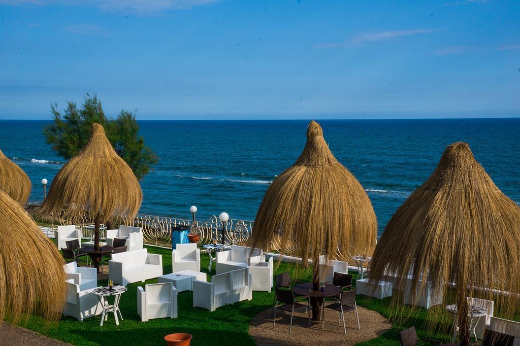Holiday Village Fondi Ngoại thất bức ảnh