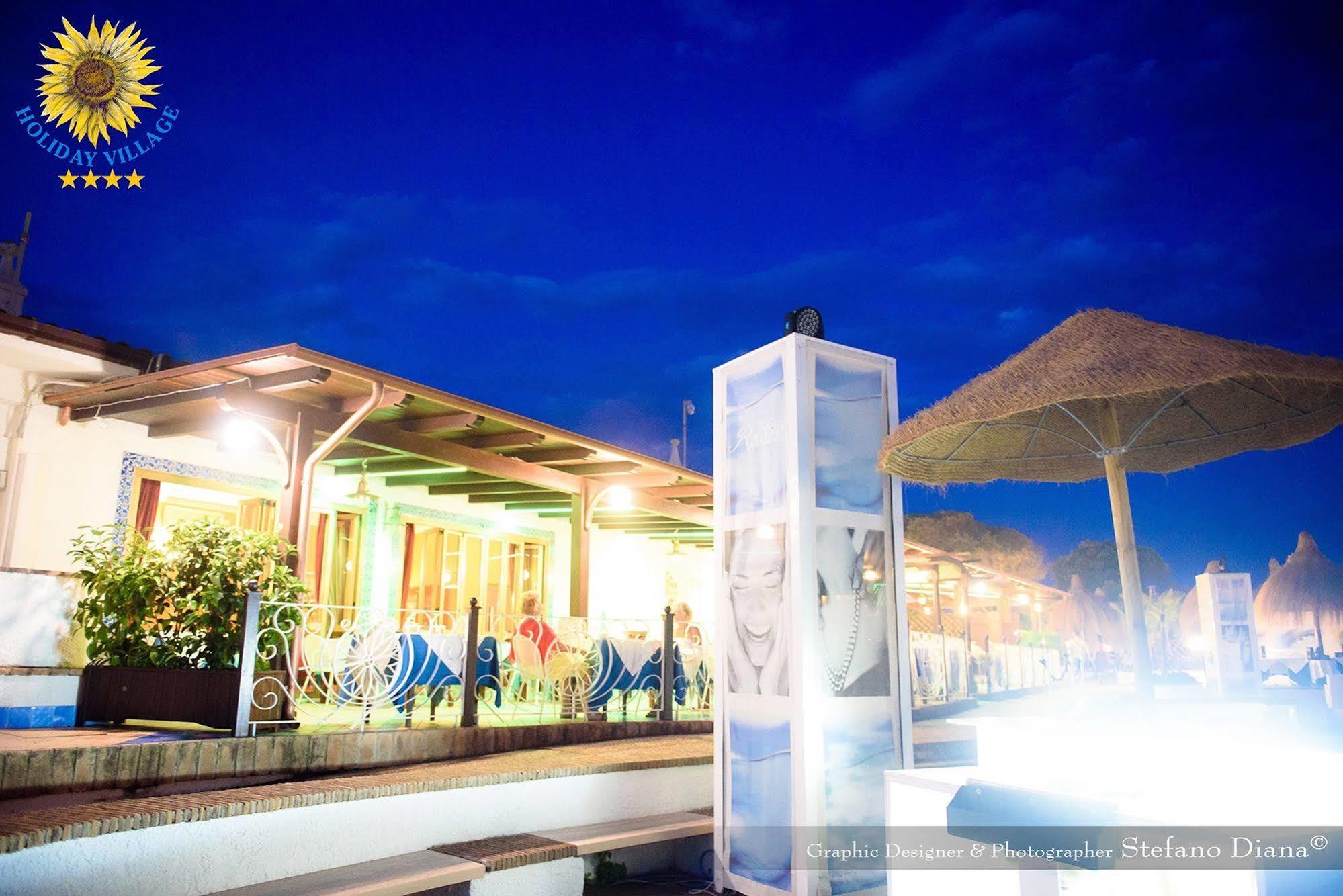 Holiday Village Fondi Ngoại thất bức ảnh