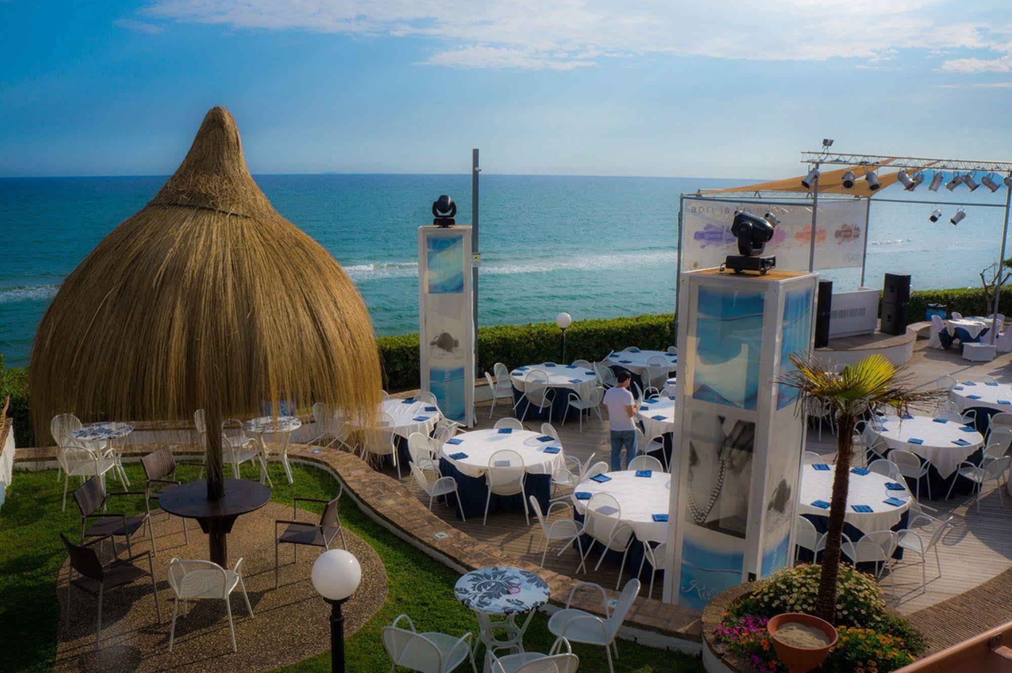 Holiday Village Fondi Ngoại thất bức ảnh