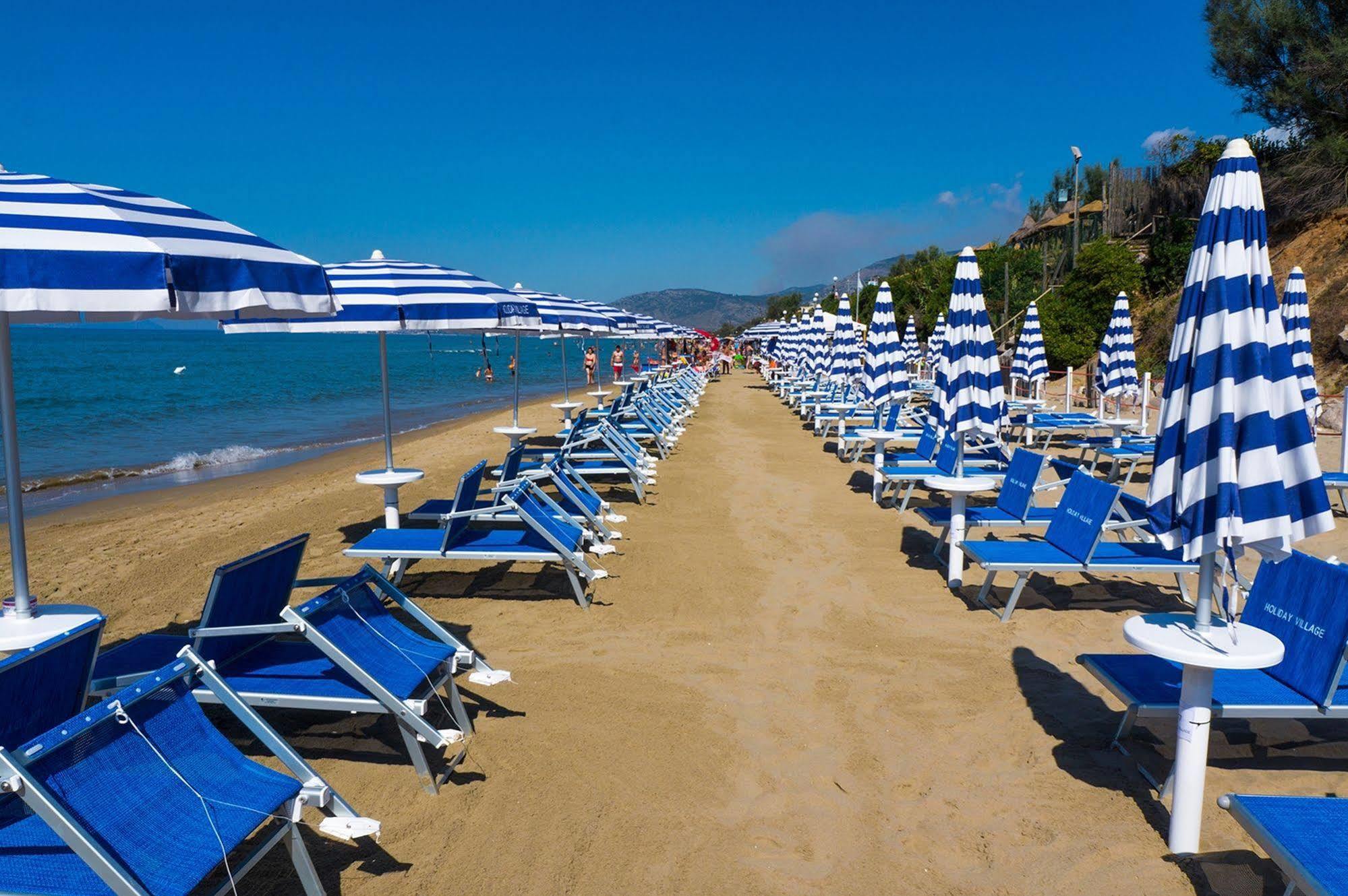 Holiday Village Fondi Ngoại thất bức ảnh